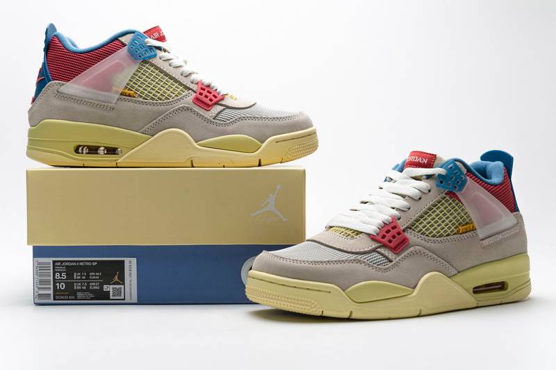 Air Jordan 4 Retro Guava Ice