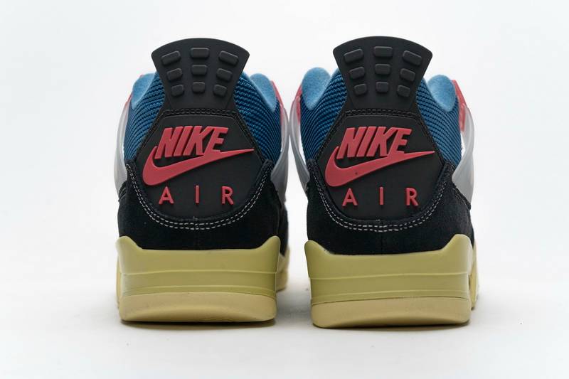Air Jordan 4 Retro Union Off Noir Black