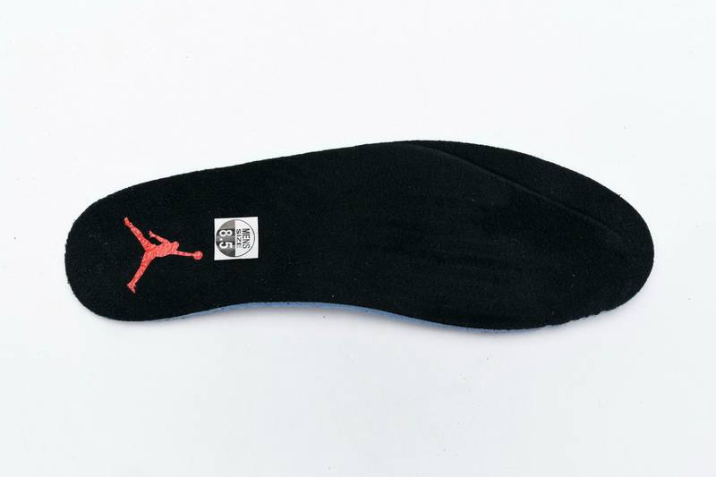 Air Jordan 4 Retro Winterized