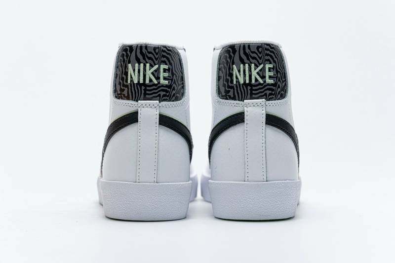 Nike Blazer Mid 77 SE GS Double Swoosh White Vapor Green
