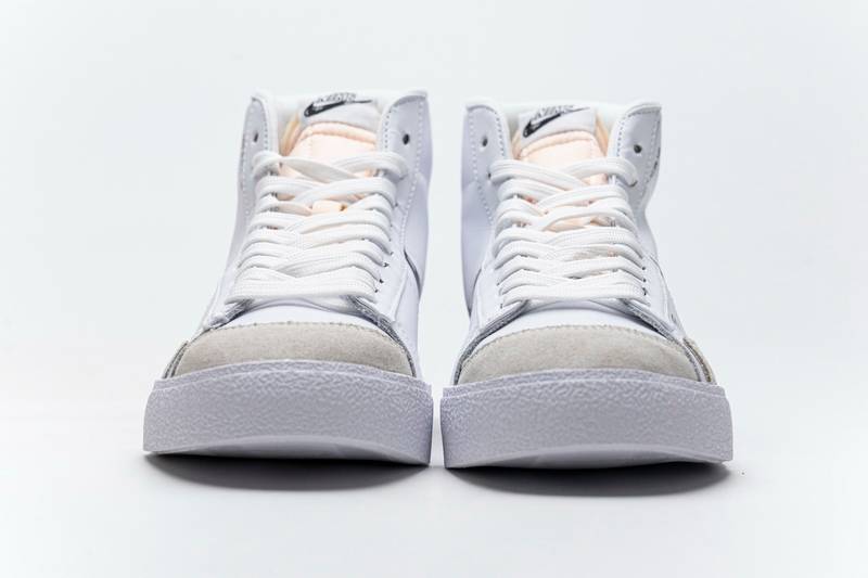 Nike Blazer Mid ’77 Black White