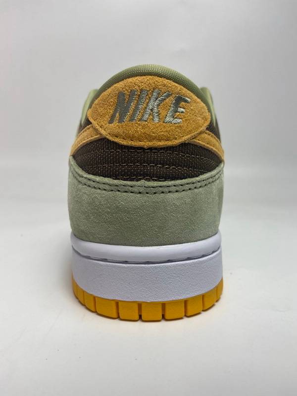 Nike SB Dunk Low Dusty Olive