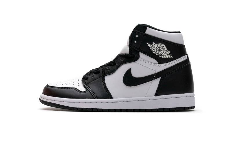 Air Jordan 1 Retro High Black White