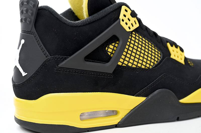 Jordan 4 Retro Thunder