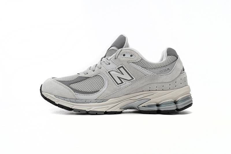 new Ba1an*e 2002r cloud grey