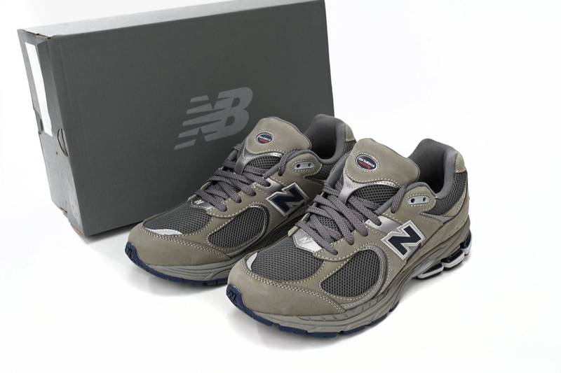 new Ba1an*e 2002r g01den ash