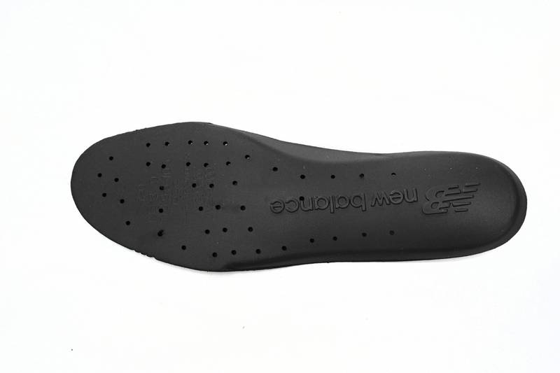 new Ba1an*e 2002r gore-tex castlerock