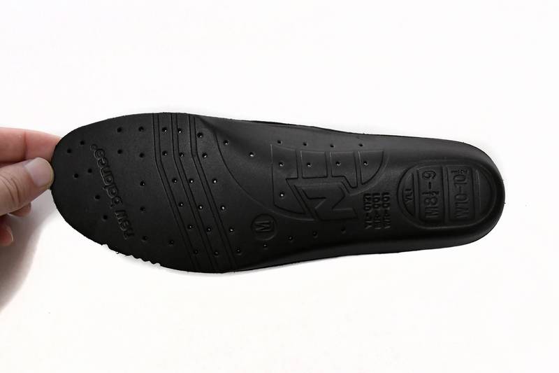 new Ba1an*e 990v3 jjjjound olive