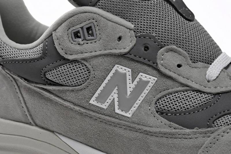 new Ba1an*e 992 grey