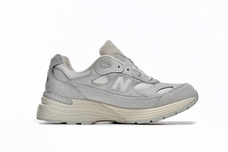 new Ba1an*e 992 white silver (2021)