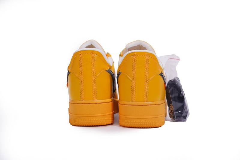 Nike Air Force 1 Low OFF-WHITE University Gold Metallic Silver