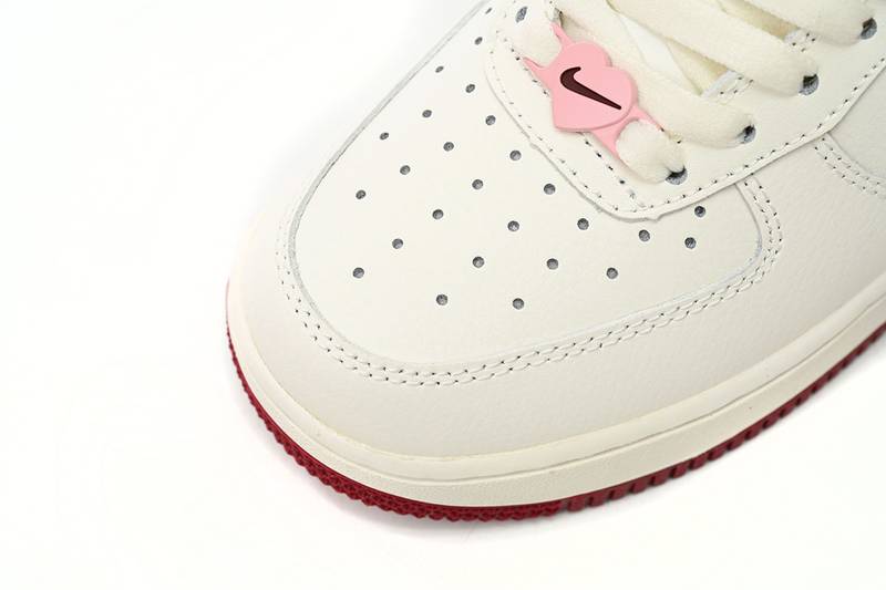 Nike Air Force 1 Low Valentine’s Day (2023)