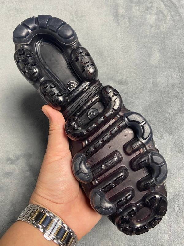 Nike Air VaporMax Explorer Dark
