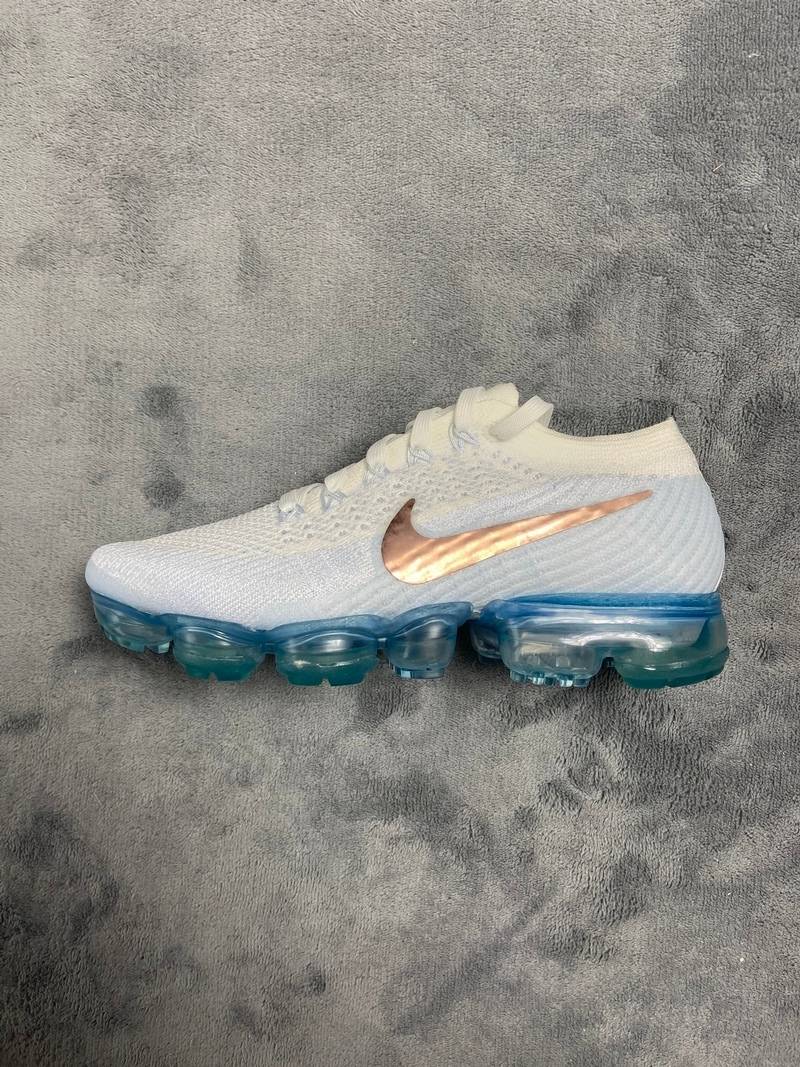 Nike Air VaporMax Explorer Light (W)