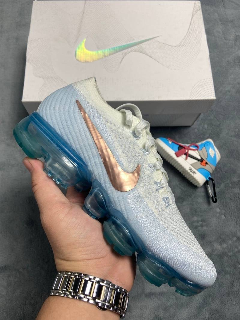 Nike Air VaporMax Explorer Light (W)