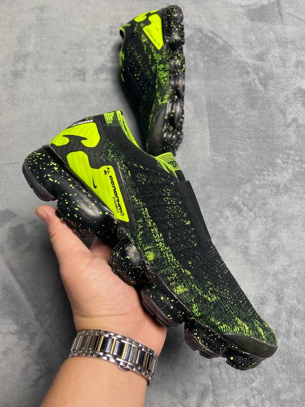Nike Air VaporMax Moc 2 Acronym Black