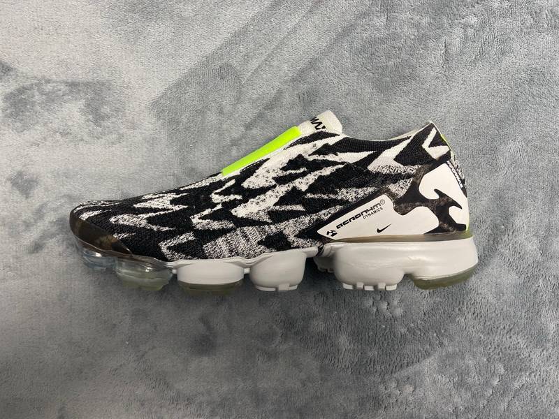 Nike Air VaporMax Moc 2 Acronym Light Bone