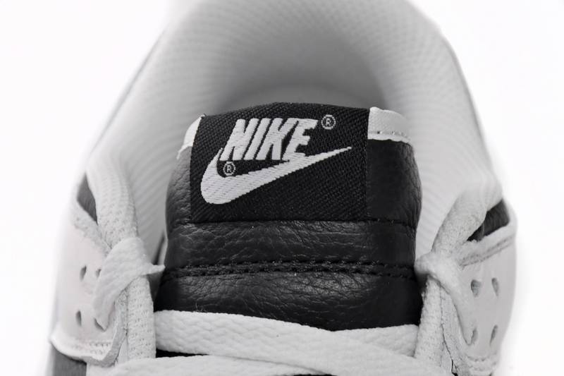 Nike Dunk Low Retro Reverse Panda