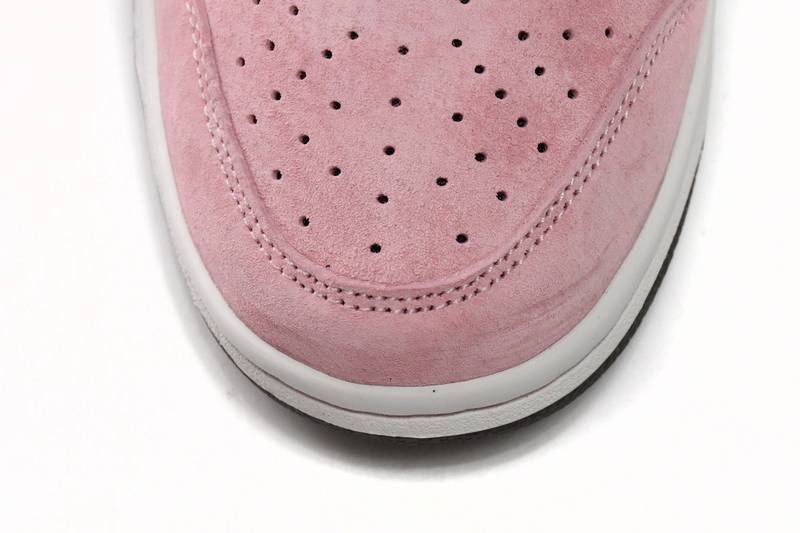 Nike SB Dunk Low AE86 Pink