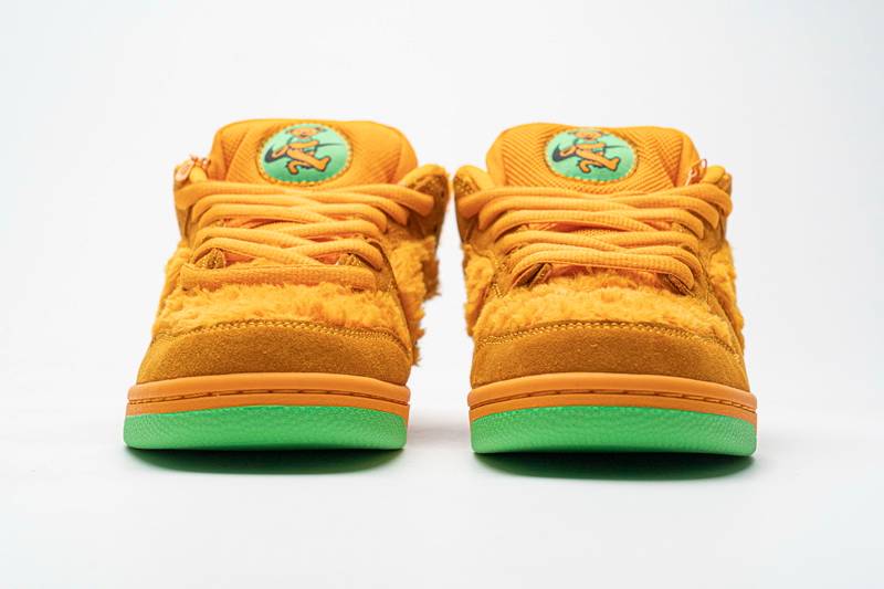 Nike SB Dunk Low Grateful Dead Orange Bear