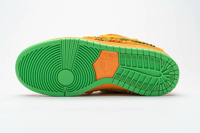 Nike SB Dunk Low Grateful Dead Orange Bear