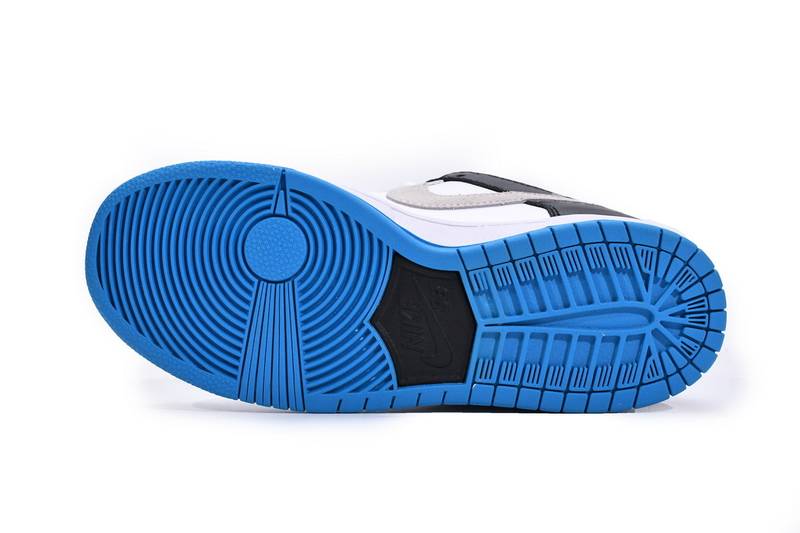 Nike SB Dunk Low Laser Blue