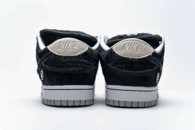 nike sb dunk low medicom be@rbR1ck