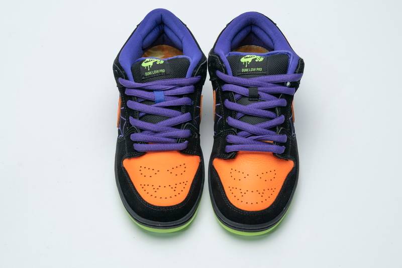 Nike SB Dunk Low Night of Mischief Halloween