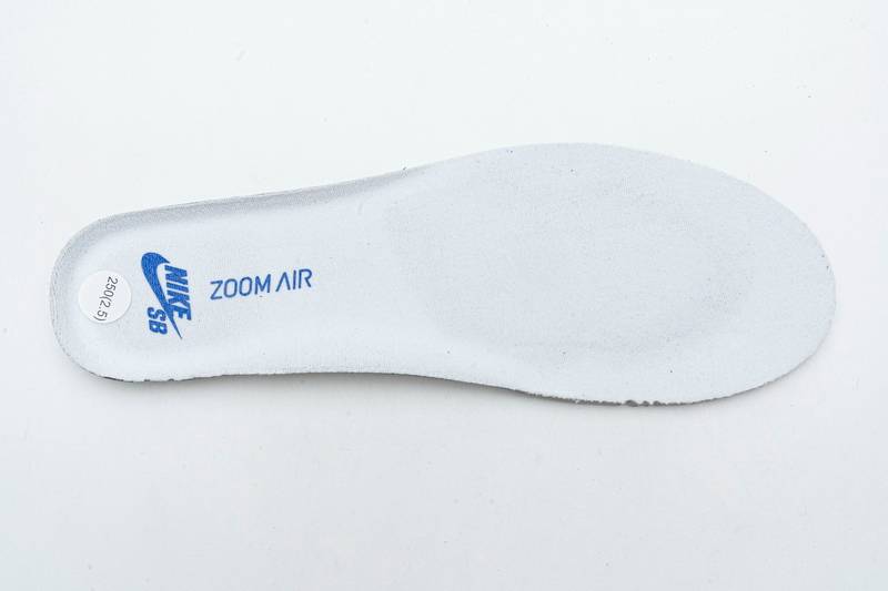 nike sb dunk low preM1vm white game royal