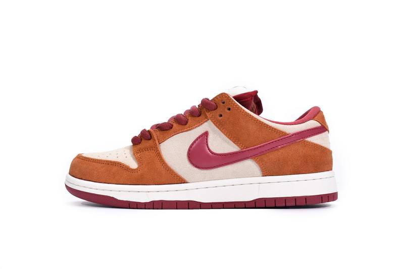 Nike SB Dunk Low Pro Dark Russet Cedar