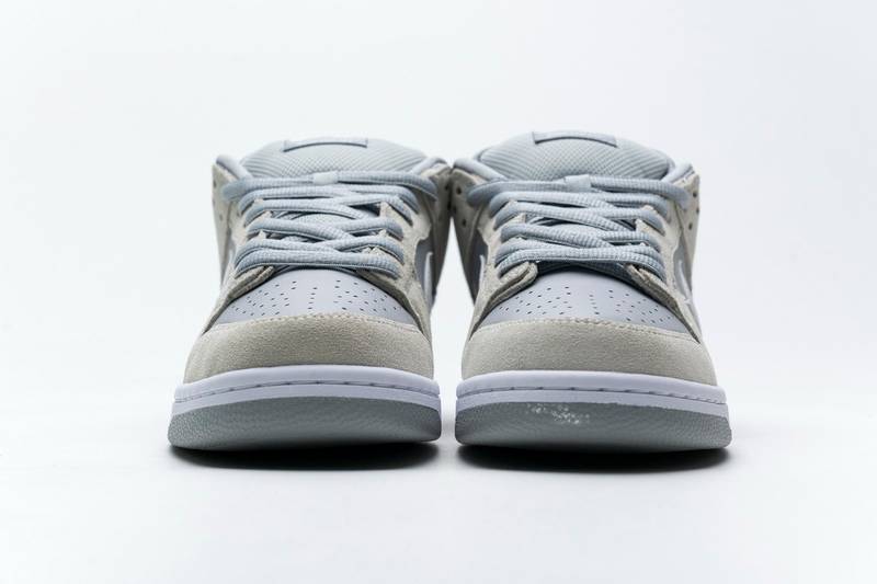 Nike SB Dunk Low Summit White