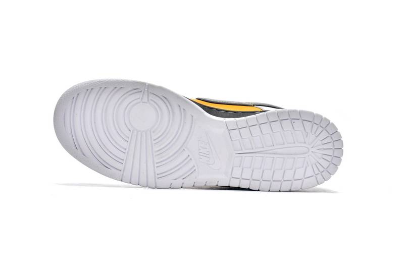 oT0mo katsuhiro x nike sb dunk low pro kobe