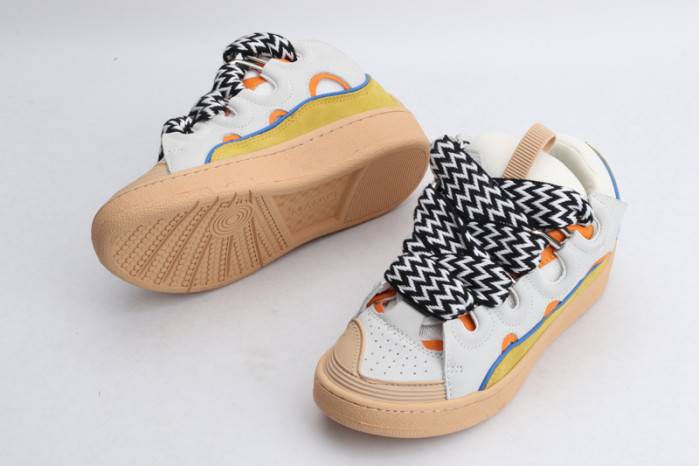Lanu1n sneaker