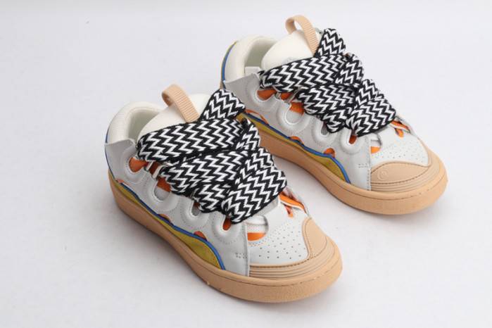 Lanu1n sneaker