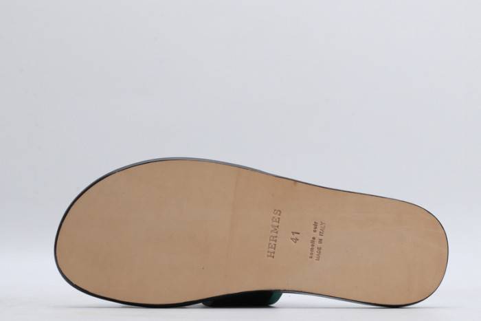 HERM*S SLIPPERS