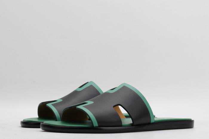 HERM*S SLIPPERS