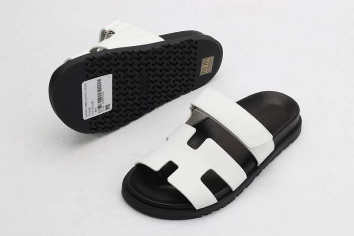 HERM*S SLIPPERS