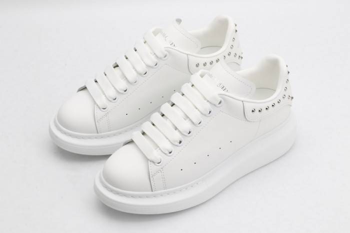 MQ Sneakers