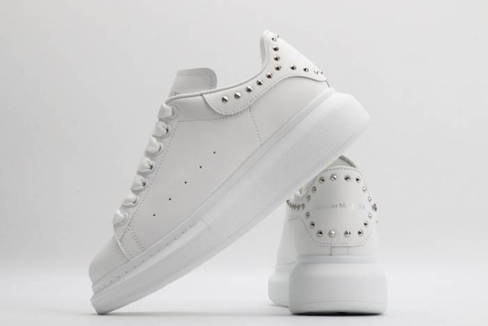 MQ Sneakers