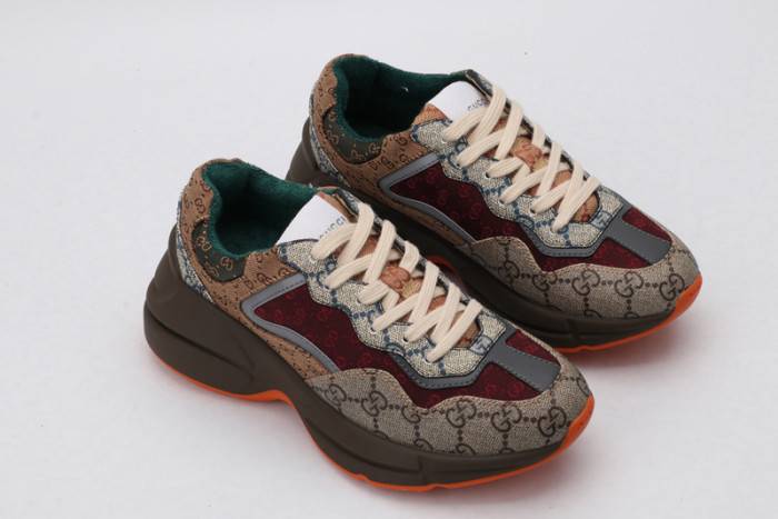 G*u*i rhyton vintage trainer sneaker 620185 99wg0 6060