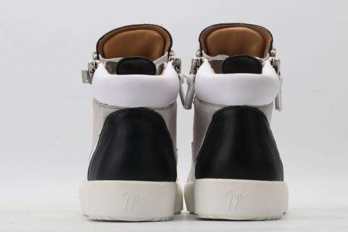 GZ SNEAKER