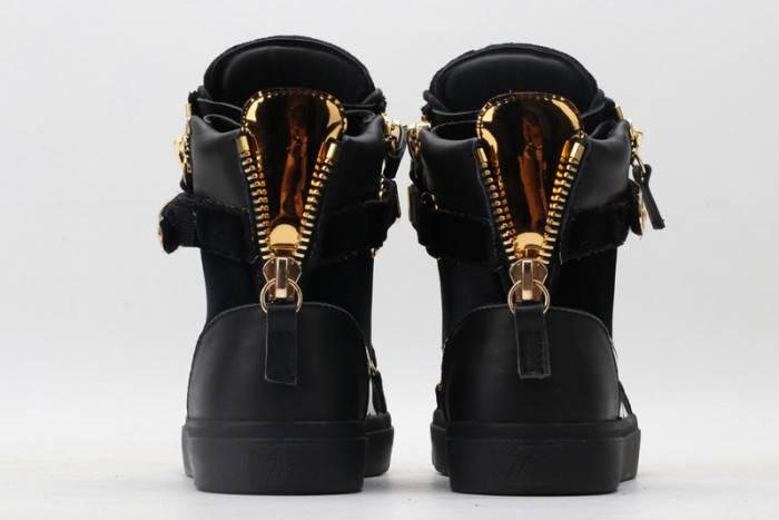 GZ SNEAKER
