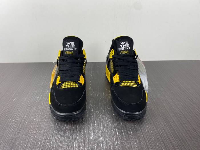 Air Jordan 4 Thunder 2023