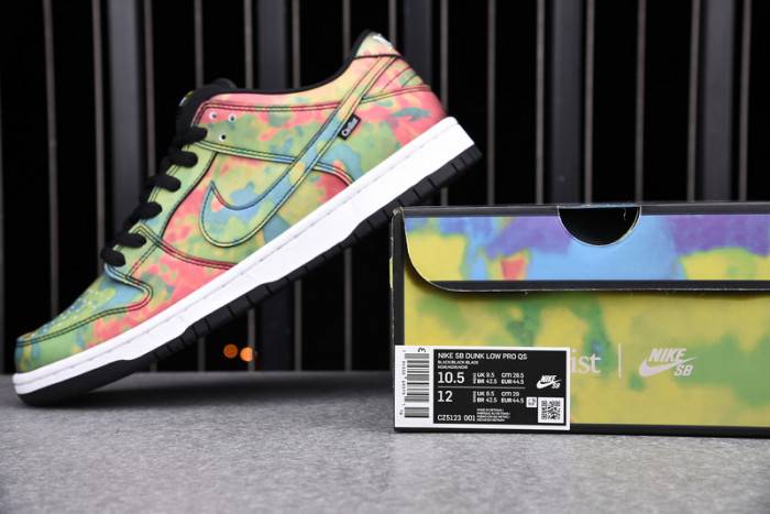 Civilist Nike SB Dunk Low CZ5123-001