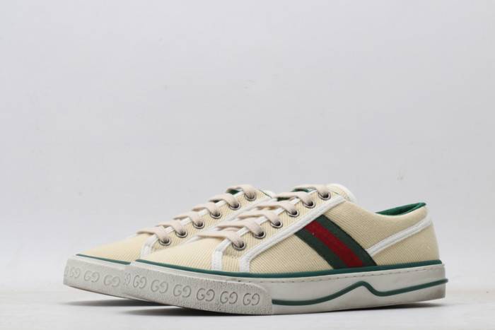 G*u*i sneaker 123-3