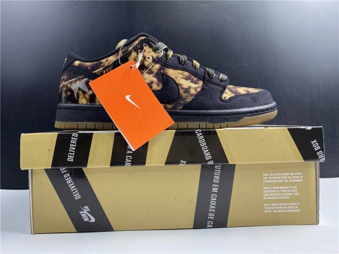 nike sb dunk low pushead preM1vm “pushead 2“ 536356-002