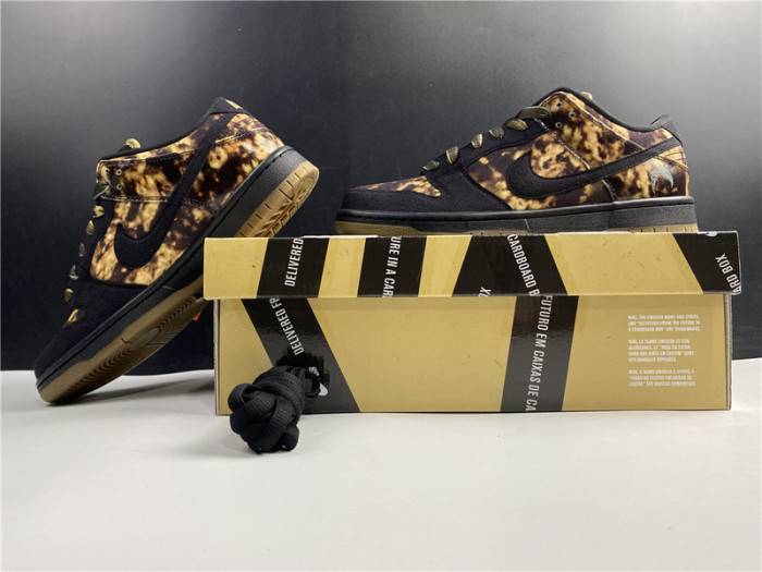 nike sb dunk low pushead preM1vm “pushead 2“ 536356-002