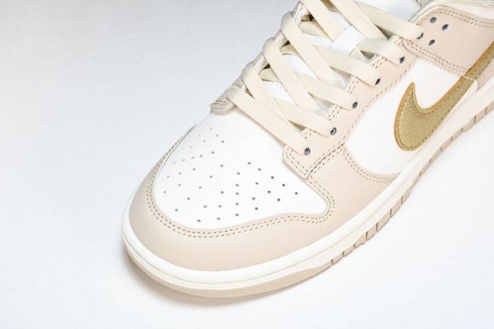 nike dunk low phanT0m metallic gold (women’s) dx5930-001