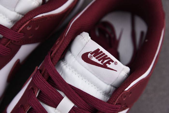Nike Dunk Low Wmns Bordeaux DD1503-108