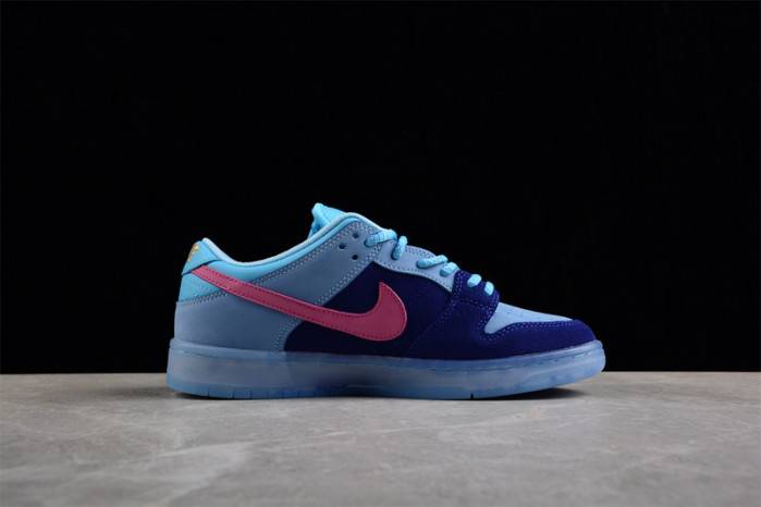 Nike SB Dunk Low Run The Jewels DO9404-400